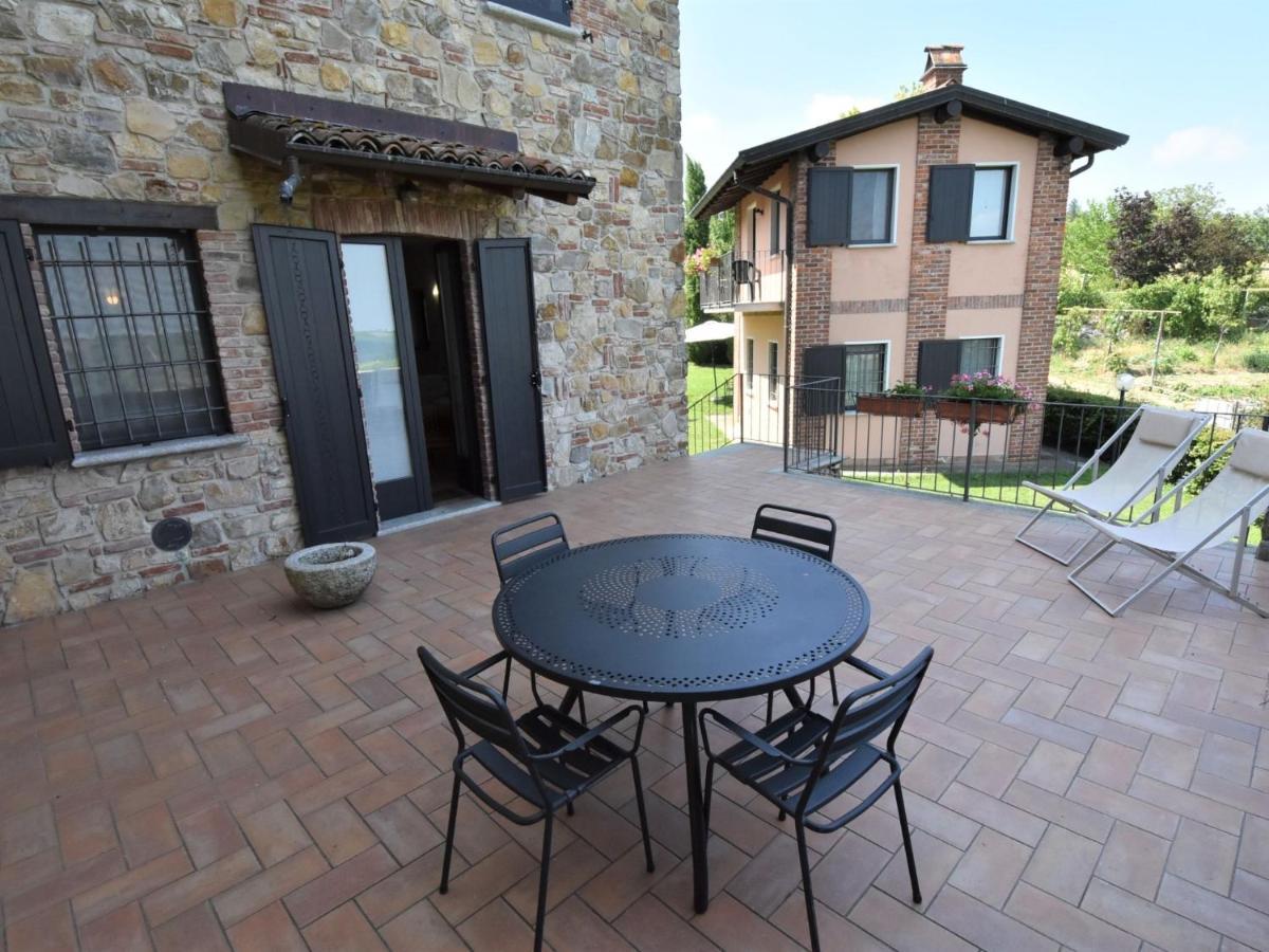 Holiday Home La Corte Bricca - Trilo Torretta By Interhome Castana  Eksteriør billede